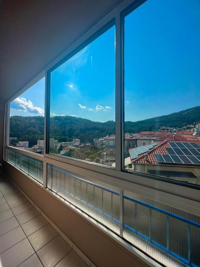 Τina'S Apartment Kavala Bagian luar foto